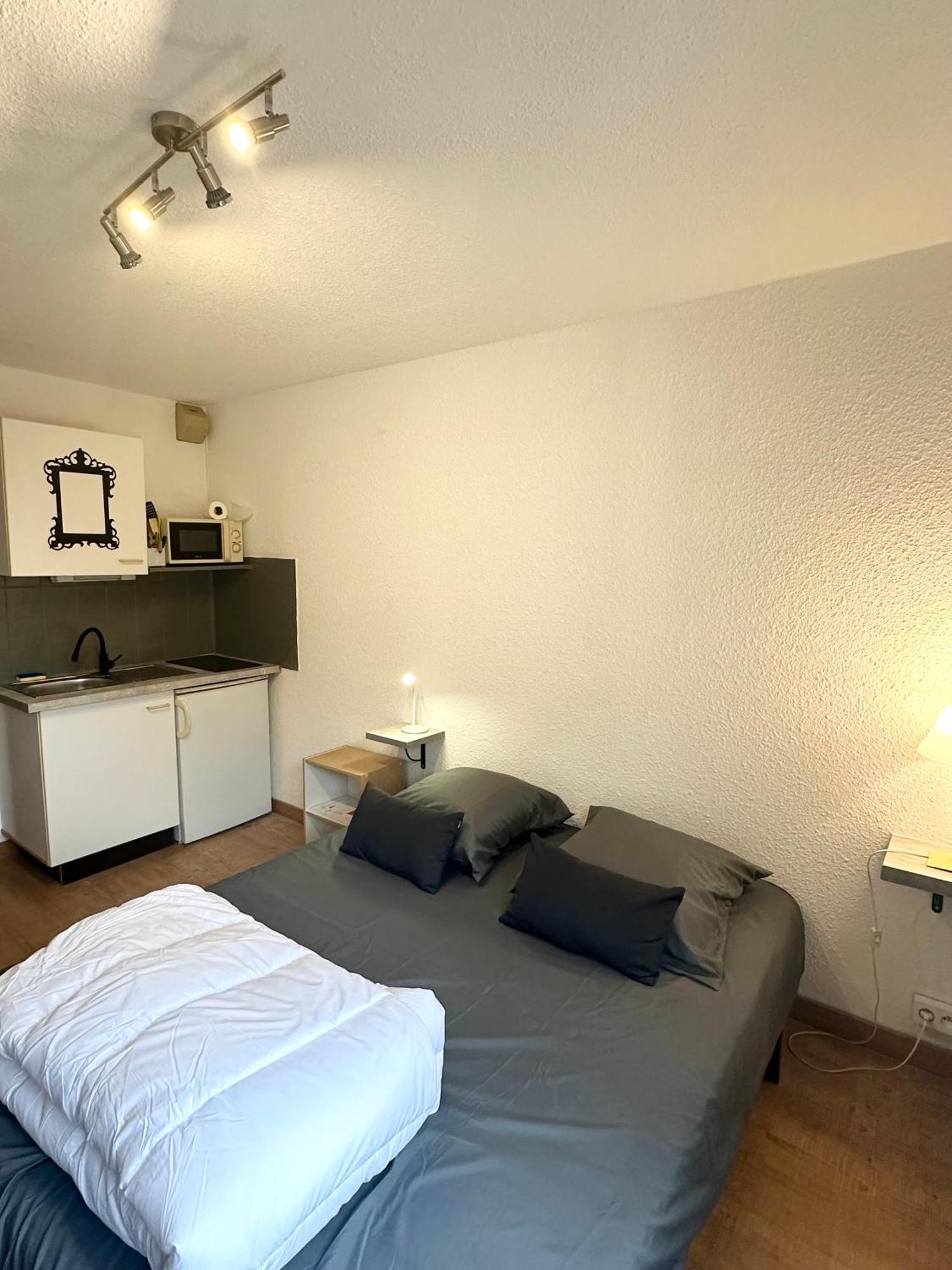 Studio Paisible Coeur De Paray-Le-Monial App 303 Luaran gambar